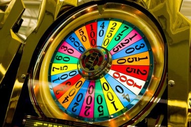 Live dealer at Lightning Baccarat table on ace99